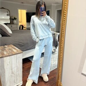Z Supply Sky Blue Lounge Set